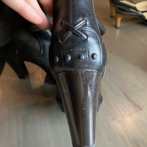 Tod's Shoes - Suede and leather Tod’s knee boots Tod's Shoes - Suede and leather Tod’s knee boots